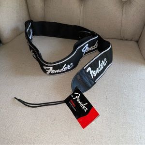 Fender WeighLess 2" Running Logo Elastic Guitar Strap, Black/White